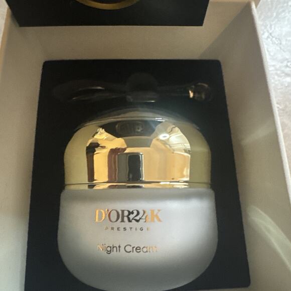 D’OR 24K Prestige Endless Beauty Recovery Night Cream 1.7 oz Gold Infused - Picture 3 of 3